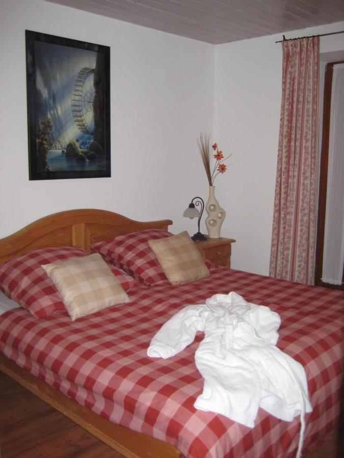 Landhotel Zum Staffelwirt Яхенау Экстерьер фото